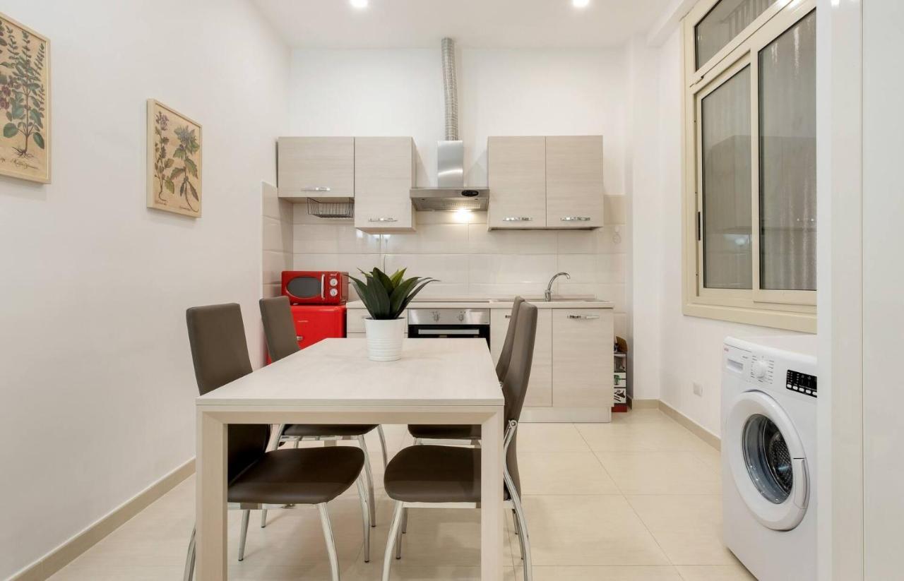 Iflat Lovely And Bright 2 Bed Flat Near Termini Rome Exterior photo
